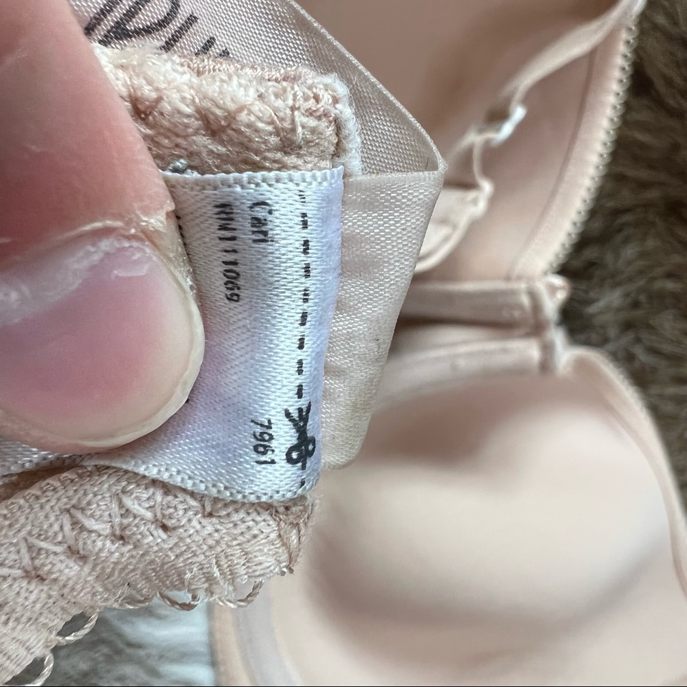 Women's Champagne Bra - Picture 7 of 8